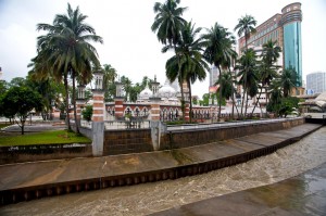 ...  masjid jamek ...